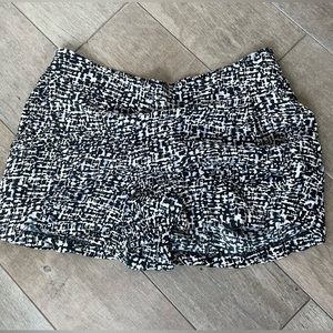 Size medium Maurice’s shorts